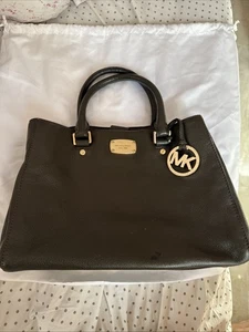 MICHAEL Michael Kors Green Leather Logo Tote. Read Description. - Picture 1 of 8