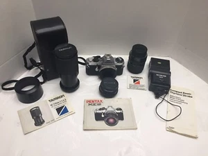 Vintage Pentax ME Super 35mm Camera Lot, (3) Lens, Strobe, Manuals & Case ๐๐ฅ๐ฅ - Picture 1 of 12