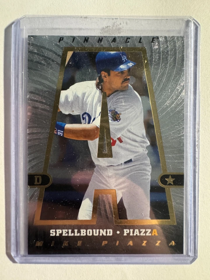 K209,236 - 1997 New Pinnacle Spellbound #MP6 Mike Piazza A - Image 1 of 1