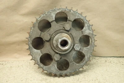 1973 YAMAHA RD250 REAR SPROCKET HUB - Image 1 of 4