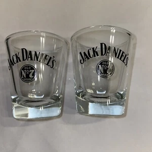 JACK DANIEL’S Old No. 7 Brand ~ Pair Of Shot Glasses - Picture 1 of 3