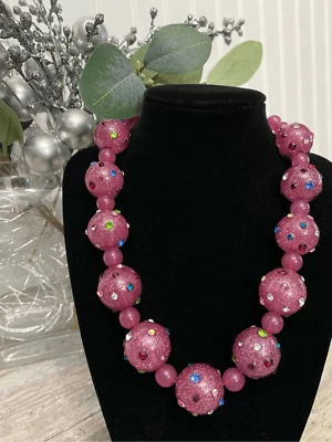 Colar de contas de acrílico com strass Urban Outfitters - Imagem 1 de 2