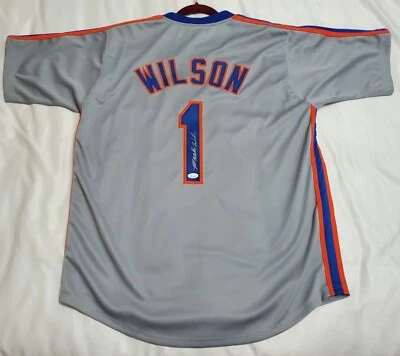 MOOKIE WILSON NEW YORK METS WS PATCH  SIGNED JERSEY HOLO JSA - Image 1 of 2