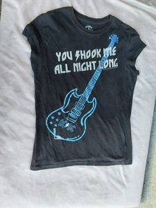 AC DC YOU SHOOK ME ALL NIGHT LONG Sz XL Women's Concert T-Shirt Rockware - Picture 1 of 7