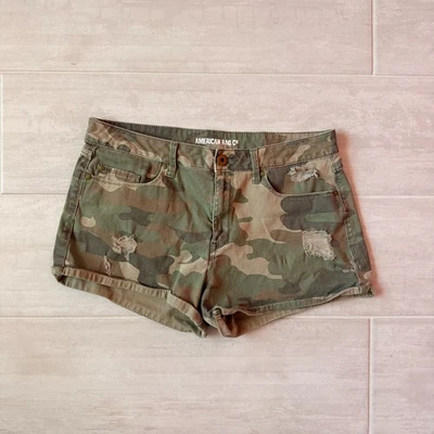 American Rag Shorts Camo Midrise Hot Pants Festival Army Print Cotton Button Zip - Image 1 of 4