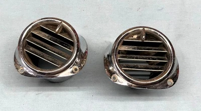 1957 CHEVY BELAIR DASH MOUNT A/C VENTS LH RH NOMAD WAGON PEÇA DE FABRICANTE DE EQUIPAMENTO ORIGINAL #3738455 - Imagem 1 de 4