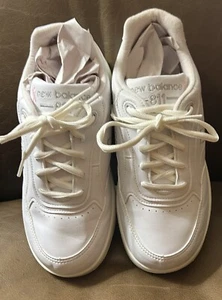 New Balance Woman’s 811 White Size 7 D (New) Breast Cancer Awareness - Picture 1 of 6