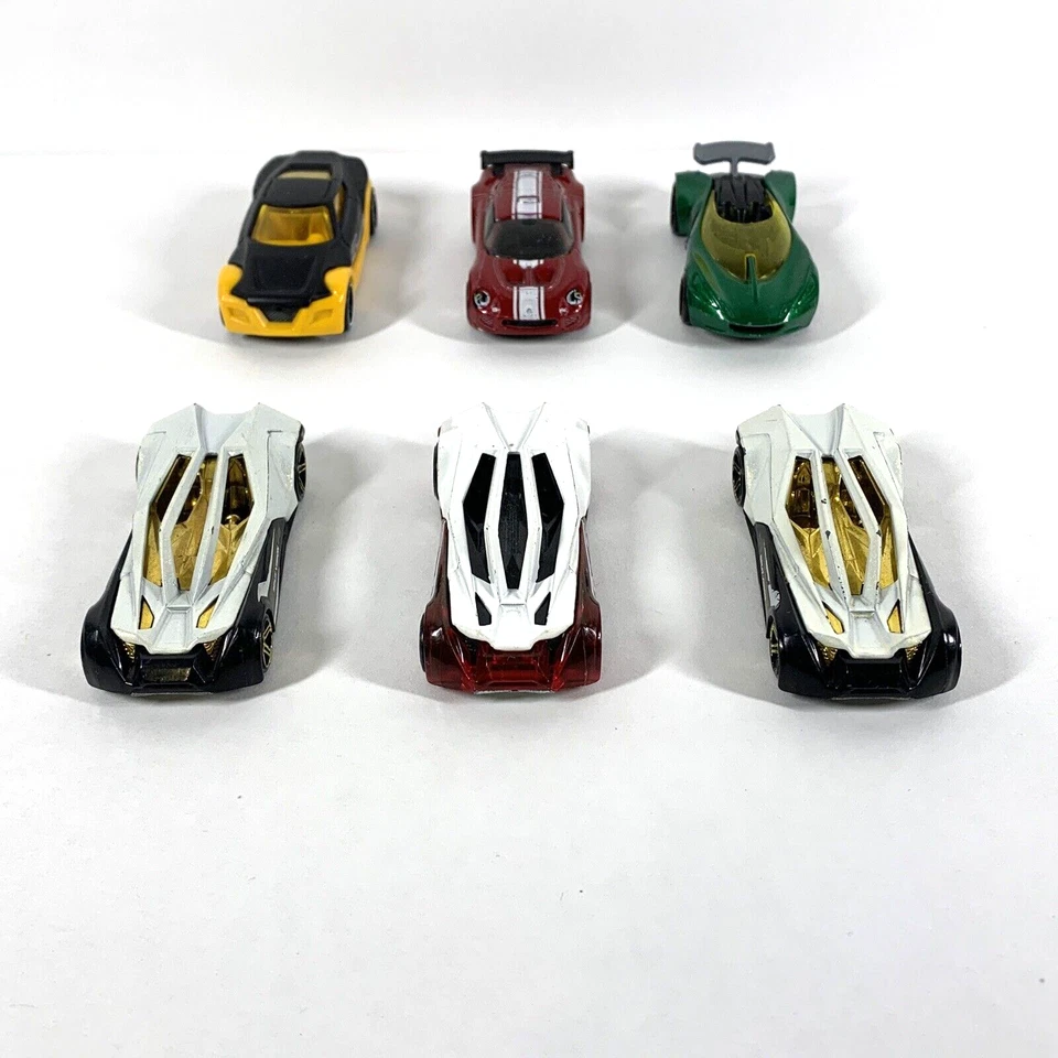 Лот товаров Mattel Hot Wheels из 6 игрушечных автомобилей: 3 Split Vision, 2 Lotus и Symbolic! 3+ - Изображение 1 из 4