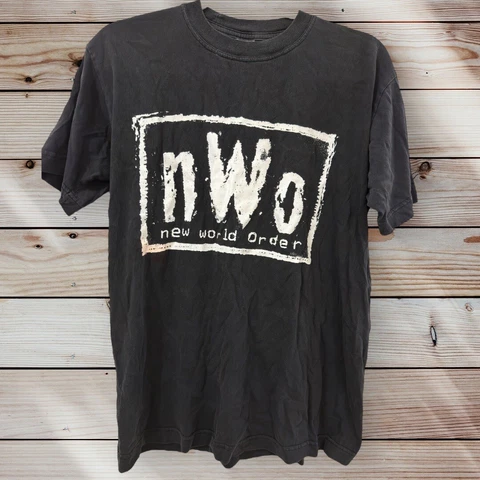 Vintage NWO Shirt WCW WWF WWE Wrestling Size Medium Hulk Hogan 90’s Retro Cover
