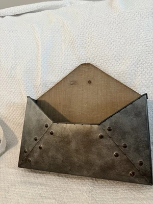 WOOD & METAL KEY AND LETTER HOLDER/ WALL MOUNT - Image 1 of 4