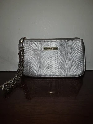 Anne Klein 银色动物印花金链腕带钱包手拿包-EUC! — 第 1/4 张图片