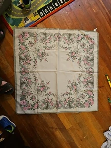 Unbranded Italian Made Scarf 30'' x 30'' Polyester Excellent Vtg. Condition - Picture 1 of 1