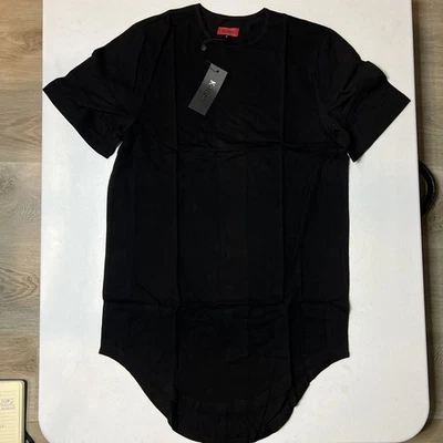 Killion Men’s Scalloped SS Essential Tee - Black Size SMALL - Image 1 of 3