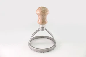 Calder Stampo ravioli 2155 taglia raviolo tondo alluminio ø 8 cm rotondo - Rotex - Foto 1 di 5