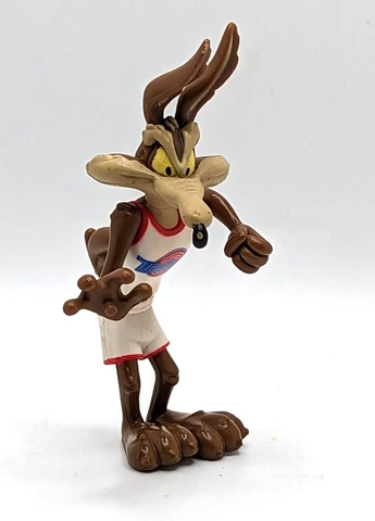 Vintage 1996 Space Jam Wile E. Coyote 4 " Action Figure Playmates Looney Tunes Cover