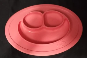 EZPZ Smile Pink suction plate - Picture 1 of 4
