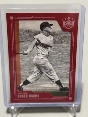 2022 Panini Diamond Kings Red Frame Roger Maris #9 New York Yankees - Image 1 of 2