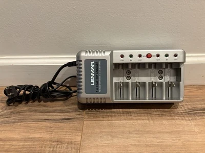Lenmar 5 In 1 Battery Charger Pro541 Clean Class 2 AA AAA C D 9v Batteries - Image 1 of 3