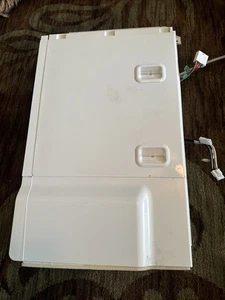 Whirlpool Refrigerator Ice Maker & Box Assembly W11658802 W11605504 AP7212729 - Picture 1 of 9