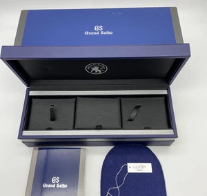 Grand Seiko watch box Booklet #1608 - Picture 1 of 17