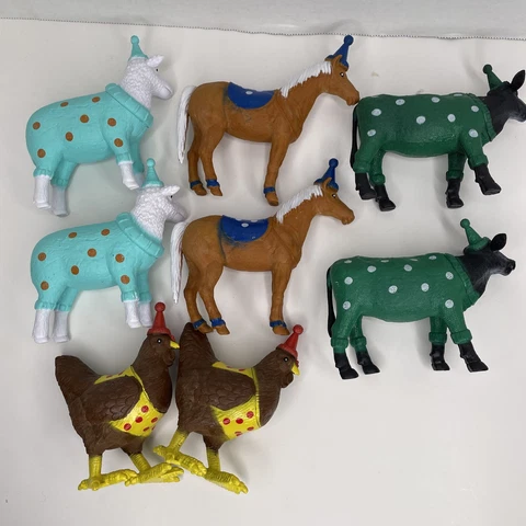 Lot of 8 Target Party Farm Animals Party Hats Sweater Sheep Horse Cow Chick C4-2 Cover