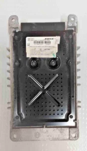 Amplificador 8N7 025 223A AUDI TT 03 - Imagen 1 de 2