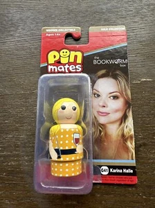 Pin Mates The Bookworm Box Karina Halle  G41 Exclusive Edition  Gold Collec - Picture 1 of 2