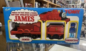 Vintage 1994 Tomy Thomas The Tank Engine And Friends James W/ Conductor Open Box - Picture 1 of 3