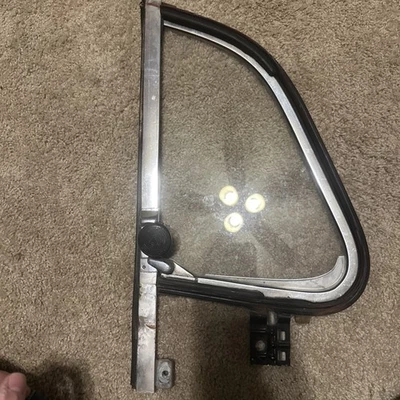 Oem German 1965-67 VW Volkswagen Beetle Bug Vent Wing Window Glass  OEM - Image 1 of 4