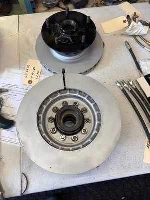 ROLLS ROYCE SILVER SHADOW FRENO DELANTERO IZQUIERDO ROTOR Y BUJE MONTAJE RECONSTRUIR 66-80 Foto 1 de 4