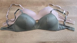 (2 Pcs) MAIDENFORM Womens Wireless T-Shirt Bra 36D Green Pink - Picture 1 of 2