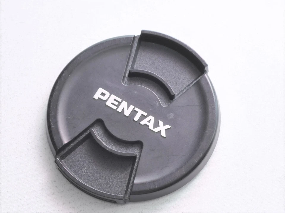 Pentax 72mm Front Lens Cap - Image 1 of 2