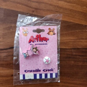 1999 Crocodile Creek Marc Brown Arthur Kids Wooden Hair Accessories Ties - Picture 1 of 2