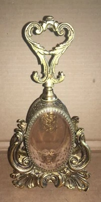 Vintage Stylebuilt Ornate Gold Gilt Ormolu amber glass Filigree Perfume Bottle - Image 1 of 4