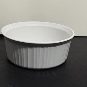 Corning Ware French White Casserole Dish 2.5 Liter Round F-1-B - Picture 1 of 4