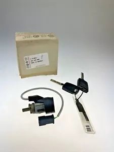 Original Volkswagen 4D09058555B locking cylinder + 2x key AUDI A3 A4 A6 A8 - Picture 1 of 7