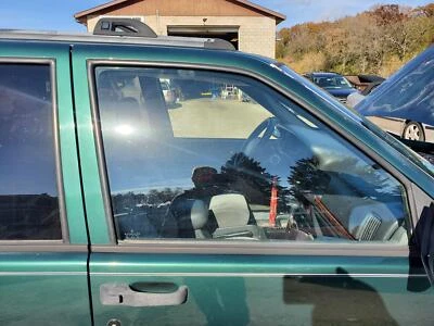 Front RH Door Glass/Window (AS2 solar tint) 1993-1998 Jeep Grand Cherokee - Image 1 of 4