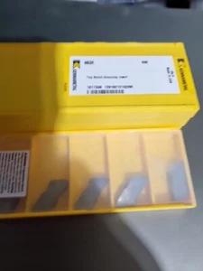 Box mit 5 Kennametal NB3R K68 Top Kerbe Nuteneinsätze, Vollhartmetall 1017338 - Bild 1 von 3