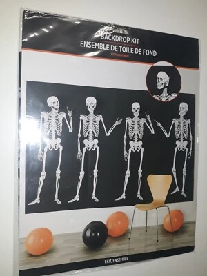 Skeleton Wall Decor Scene Setter Kit 100"x65" Halloween Horror Skeletons NEW - Image 1 of 4