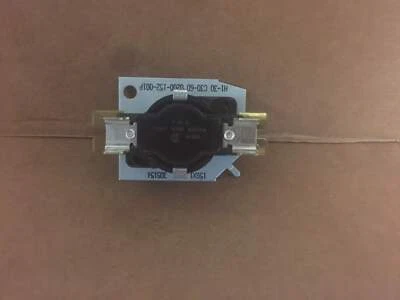 LENNOX 97W30 SEQUENCER SINGLE POLE RELAY (21243) - Image 1 of 4