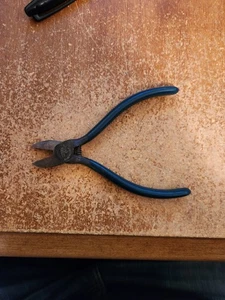 Diamalloy S55  USA 5" green insulated  diagonal side cutter pliers  Lot 3485 - Picture 1 of 4