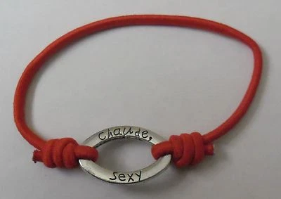 Bijou fantaisie :Bracelet message rouge  "chaude, sexy , célibataire heureuse" - Photo 1/2