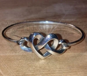 James Avery Retired Sterling Silver Twisted Heart Hook On Bangle Bracelet 11g - Picture 1 of 14