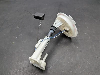 Fuel Pump Sending Unit 2019 Chevrolet Camaro 13592932 2016 2017 2018 2020 - Image 1 of 4