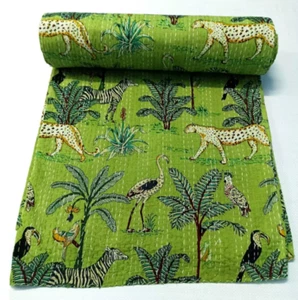 Floral Printed Kantha Quilt Boho Animal Reversible Printed Quilt Kantha Queen - Picture 1 of 7