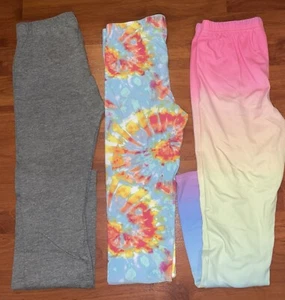 LOT OF 3 GIRLS Assorted Brands GRAY & Tie-Dye GRAPHICS LEGGINGS SIZE L/10-12 - Picture 1 of 4