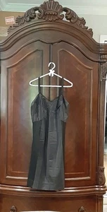 Vintage 1950s Movie Star Brand Black Nylon Size 38 Regular Full Slip Made USA - Picture 1 of 12