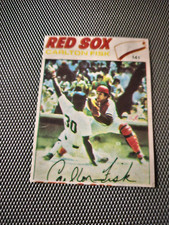 1977  Topps CARLTON FISK VENEZUELAN STICKER  # 141 L410