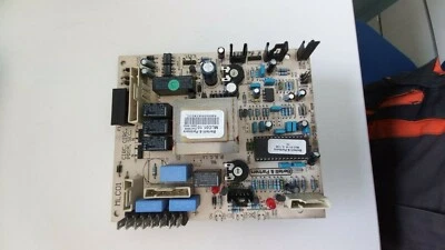  SCHEDA ELETTRICA USATA GRUPPO IMAR BERTELLI MLC01.10 CRT010  - Immagine 1 di 2