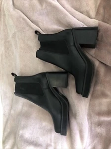 Therapy Boots Woman’s Size 8 Black - Picture 1 of 4